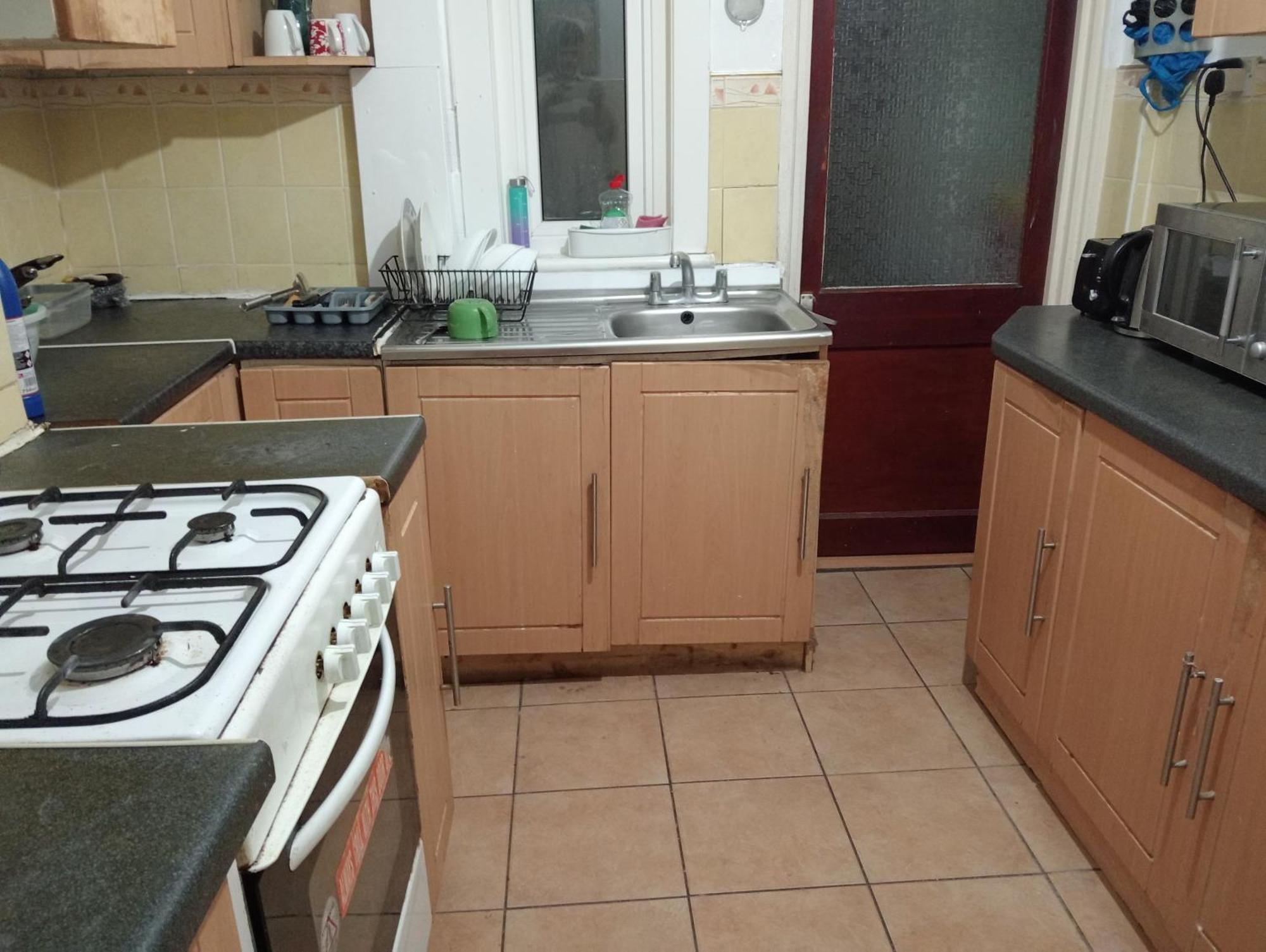 Private Rooms In Croydon London Thornton Heath Exterior photo